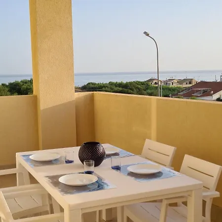 Apartment La Finestra Sul Mare