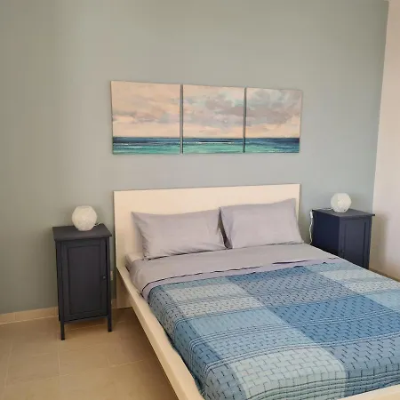 Apartment La Finestra Sul Mare